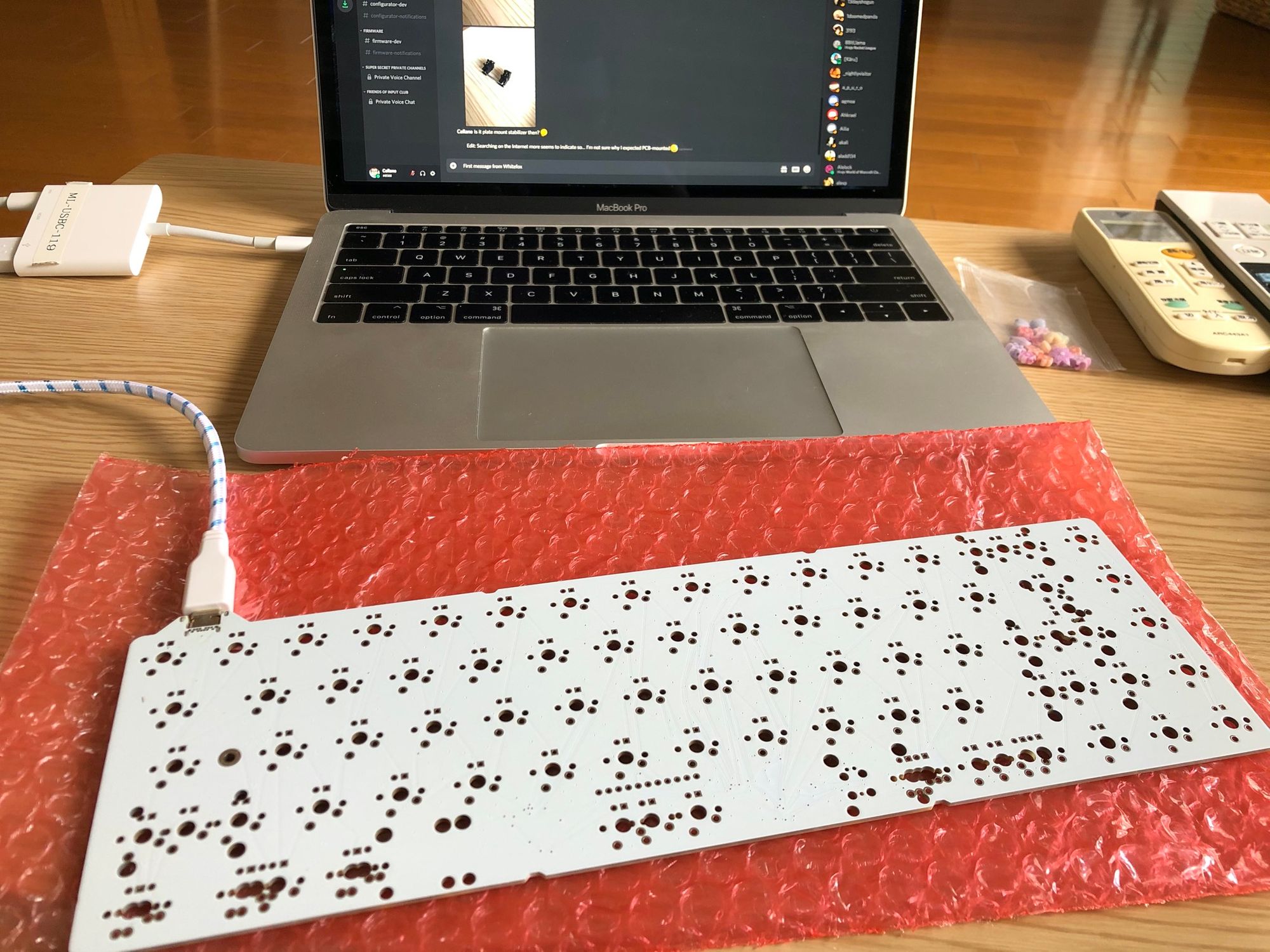 Gallery: building my own mechanical keyboard